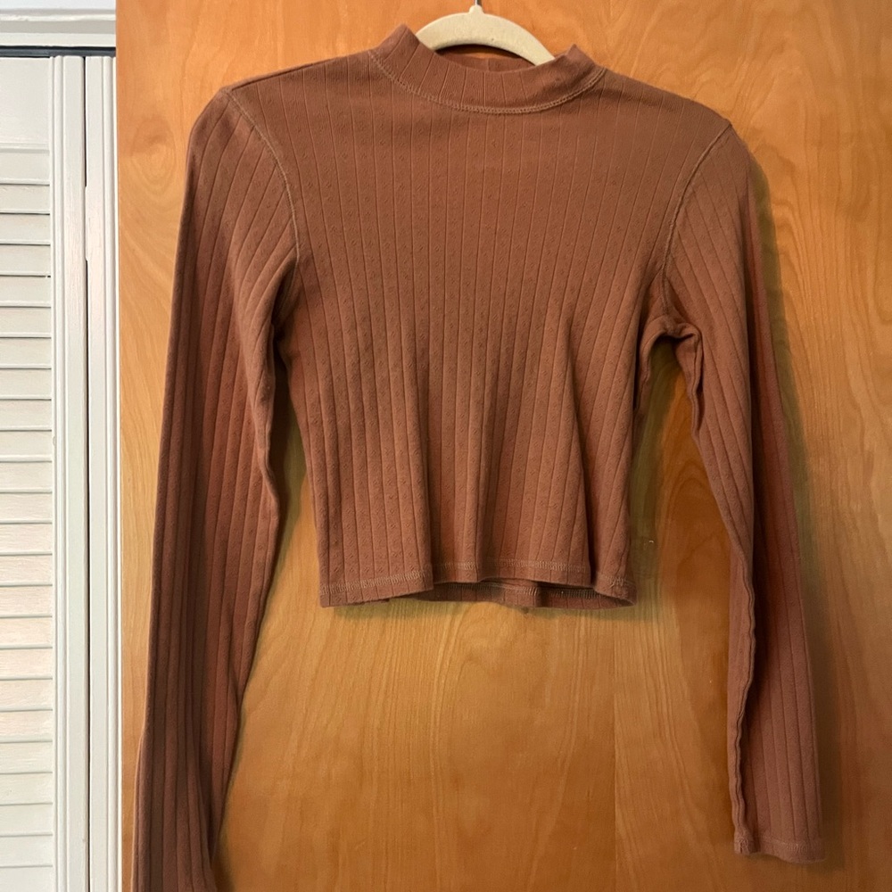 American Eagle Burnt Orange Cropped Long-Sleeve
